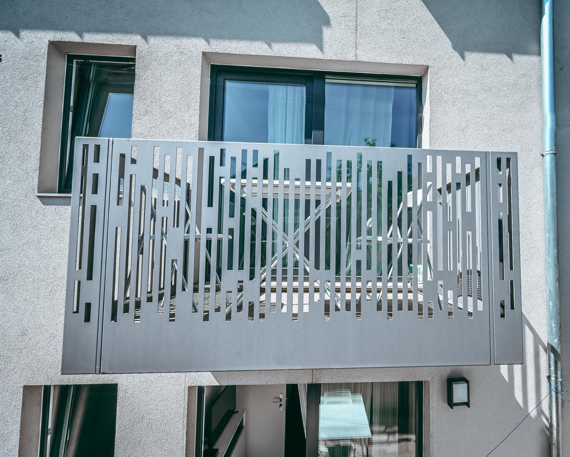 Wake Up Esch City Exterior photo